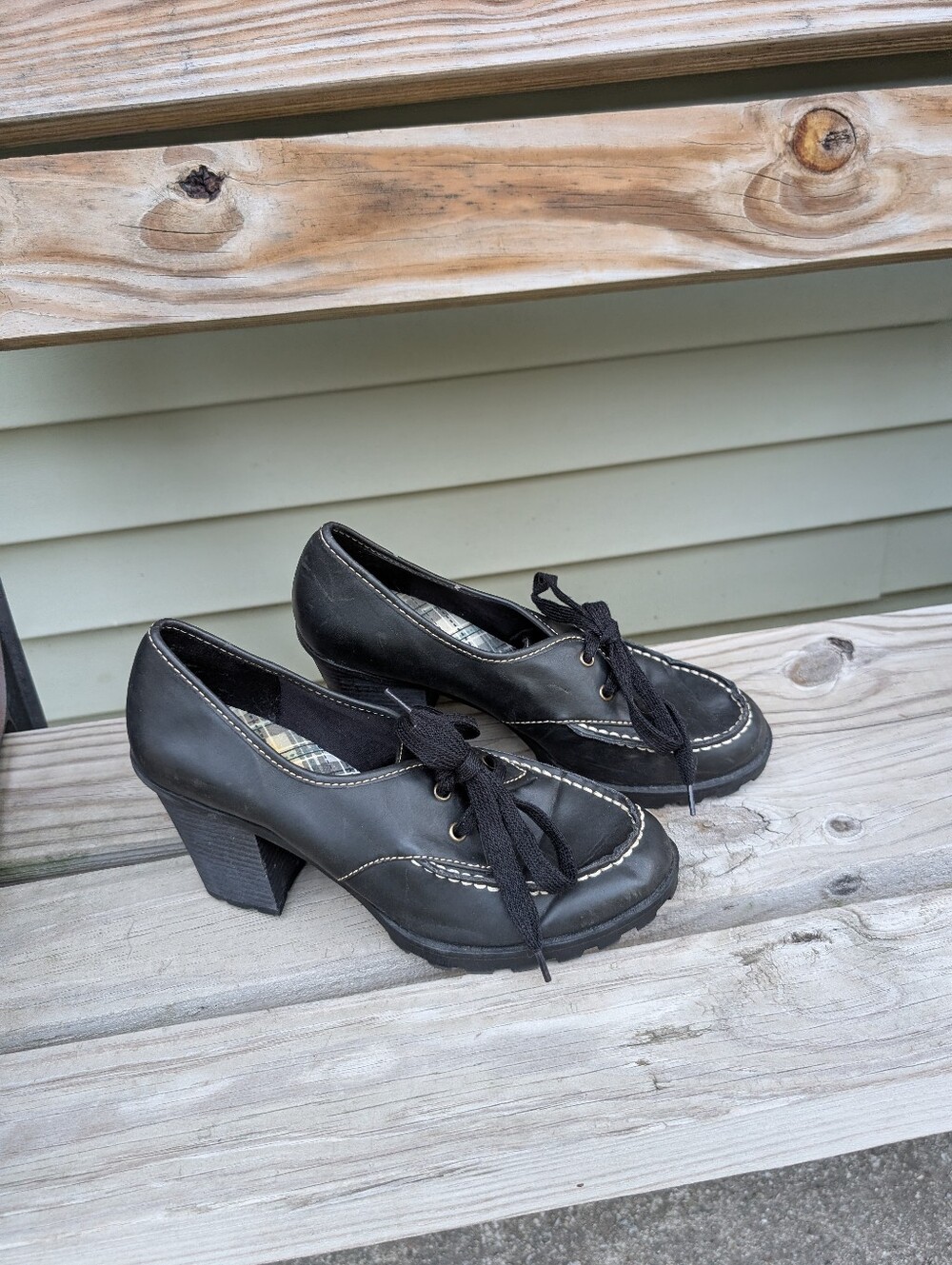 Vintage Lower East Side Black Faux Leather Chunky Platform Heels Size 9